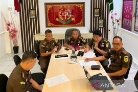 Kejari Tanah Laut hentikan kasus kecelakaan lewat keadilan restoratif