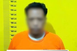 Janjikan kerja di kapal, polisi gadungan di Pekanbaru diringkus