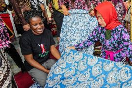 Disnakerkop UKM Kota Madiun fasilitasi perajin batik uji kompetensi