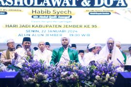 Habib Syech ajak masyarakat Jember bersatu dan perangi hoaks