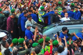 Jokowi sebut Presiden dan menteri boleh kampanye asal tak gunakan fasilitas