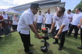 Tangani banjir, masyarakat Kota Tangerang diajak sedekah air dan sampah
