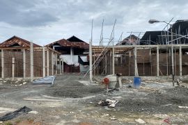 Pembangunan Pasar Meulaboh Rp2,3 M terhenti, Ada apa?