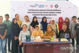 BKKBN Maluku sosialisasikan  kesehatan reproduksi di Buru Selatan