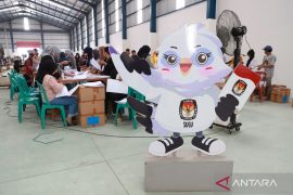 KPU Kabupaten Bekasi tambah lokasi dan petugas sorlip surat suara