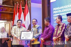 Pemkot Sabang terima penghargaan zona hijau dari Ombudsman RI