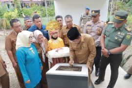 Anwar Sadat Ingatkan wali murid untuk mendorong anak melanjutkan hingga pendidikan tinggi