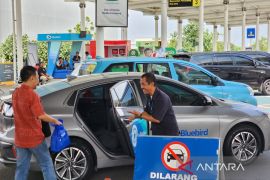 Pengelola Bandara A Yani pastikan transportasi umum lanjutan tersedia