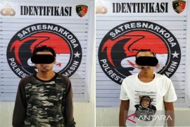 Satu jaringan, dua pengedar 50 paket sabu-sabu diringkus