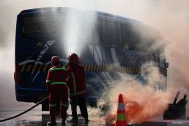 Simulasi penanggulangan bencana kebakaran