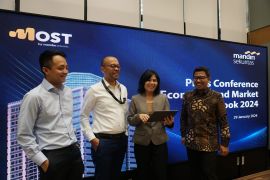 Mandiri Sekuritas proyeksikan IHSG tembus 7.640 di 2024
