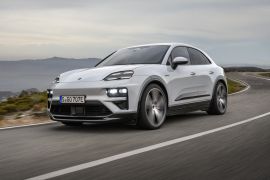 Porsche pamerkan Macan generasi kedua yang ramah lingkungan