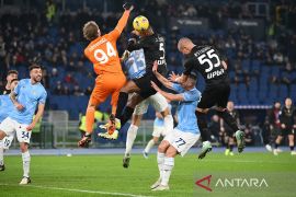 Liga Italia: Napoli bangkit dari ketertinggalan untuk menang 2-1 atas Verona