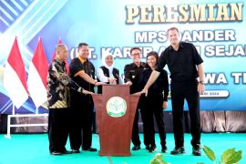 Khofifah apresiasi pabrik pelintingan sigaret baru di Bojonegoro