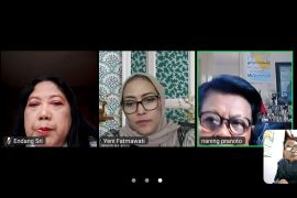 Penggerak literasi ajak anak muda tulis pantun untuk Unesco