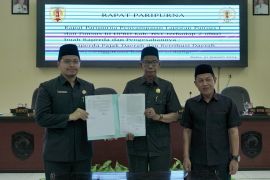 DPRD HST sahkan perda soal pajak dan penyelenggaraan bangunan