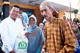 70.142 warga Simalungun dapat beras bantuan cadangan pangan pemerintah