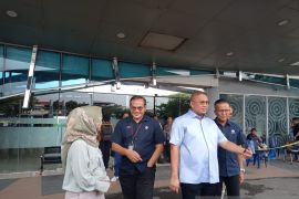 Anggota DPR RI tinjau Rumah Sakit Semen Padang usai ledakan