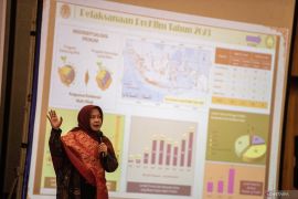 Rakornis pengendalian perubahan iklim regional Sumatera Page 1 Small