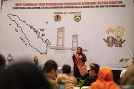 Rakornis pengendalian perubahan iklim regional Sumatera Page 2 Small