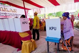 KPU Situbondo pastikan TPS sediakan braille untuk pemilih disabilitas