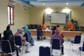 Disperindag UMKM Halteng salurkan BLT untuk 2.500 pelaku UMKM