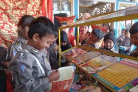 Semen Padang-Pemko Padang resmikan Pustaka Brilian Smart di Baringin