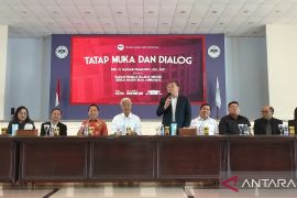 Ganjar Pranowo mengaku bangga dengan program misi pendidikan Sinode GMIM