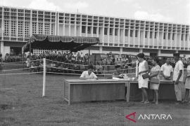 Bandung Baheula 1961: Kota Kembang kekurangan 4.023 wanita, benarkah?