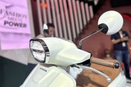 Impresi berkendara dengan skutik retro-modern Honda Stylo 160
