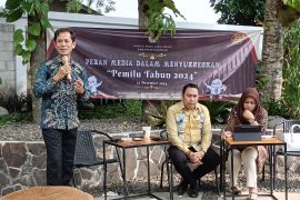 Polhukam Kalsel kemarin, Kejari Tabalong ajak tim Pakem mitigasi AGHT hingga Pemkab Batola kawal pemilu