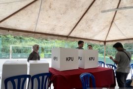 WNI di wilayah Kuala Lumpur salurkan suara lewat 92 KSK di hari Minggu