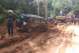 Tiga orang meninggal dunia akibat longsor di Tapanuli Utara