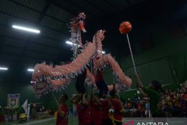 Latihan Barongsai jelang Imlek di Lampung Page 3 Small