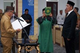 Pj Bupati Tapin lantik Alimin Fauzi jadi Dirut PDAM