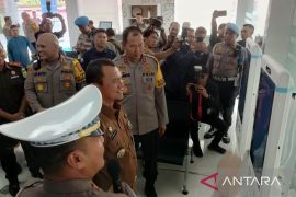 Kapolda Kalsel  kunker ke Polres HSS