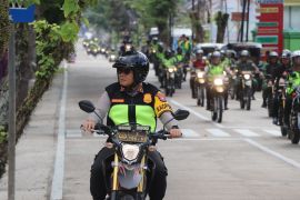 Patugas gabungan di Trenggalek patroli serentak menjelang pemilu