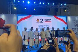 Prabowo minta teladani jasa tokoh terdahulu saat HUT Gerindra di Denpasar