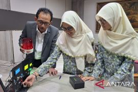 Pimpinan DPRD Surabaya kawal IWS rancangan dua pelajar dapatkan HAKI