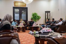 Pemkot-KPU Mataram ajak masyarakat dukung proses demokrasi