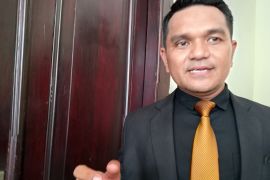 Dispar Mataram siapkan panggung untuk pengamen di wisata Loang Baloq