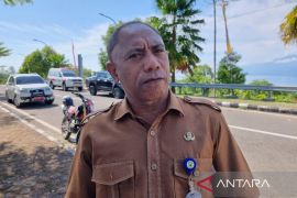 Pemprov Papua Barat tunggu dokumen uji kelayakan Komisi Informasi