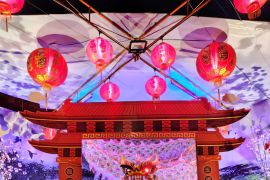 Ratusan lampion hiasi posko Yayasan Pemadam Kebakaran Pontianak