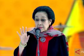 Megawati soroti pejabat berkampanye pakai fasilitas negara&nbsp;