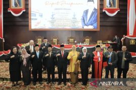 Gubernur Khofifah ajak jaga soliditas dan kekompakan di tahun politik