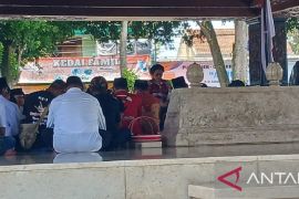 Megawati ziarah makam Bung Karno di akhir masa kampanye Pemilu 2024