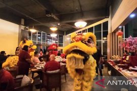 Barongsai, photobooth hingga pohon angpao sambut pengunjung Imlek Dinner Swiss-Belhotel Pangkalpinang