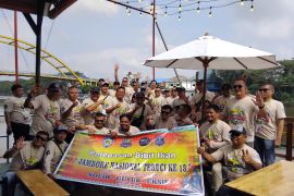 Jamnas 13 Teruci diawali tabur benih ikan di Sungai Siak