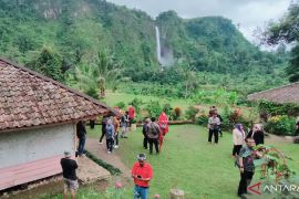 Cianjur targetkan angka kunjungan wisatawan meningkat seiring tuntasnya jalan