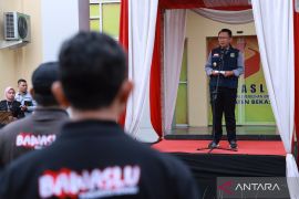 Pemkab Bekasi bantu tertibkan APK di masa tenang sebelum pemungutan suara